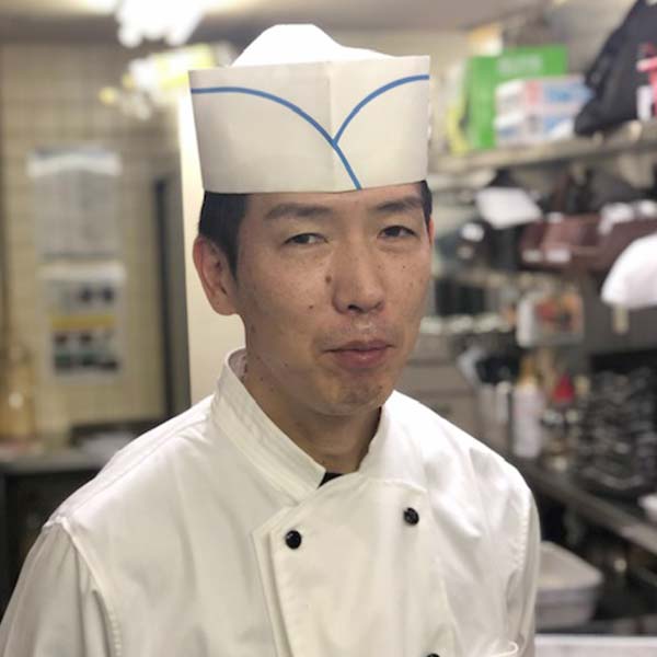江坂店チーフ